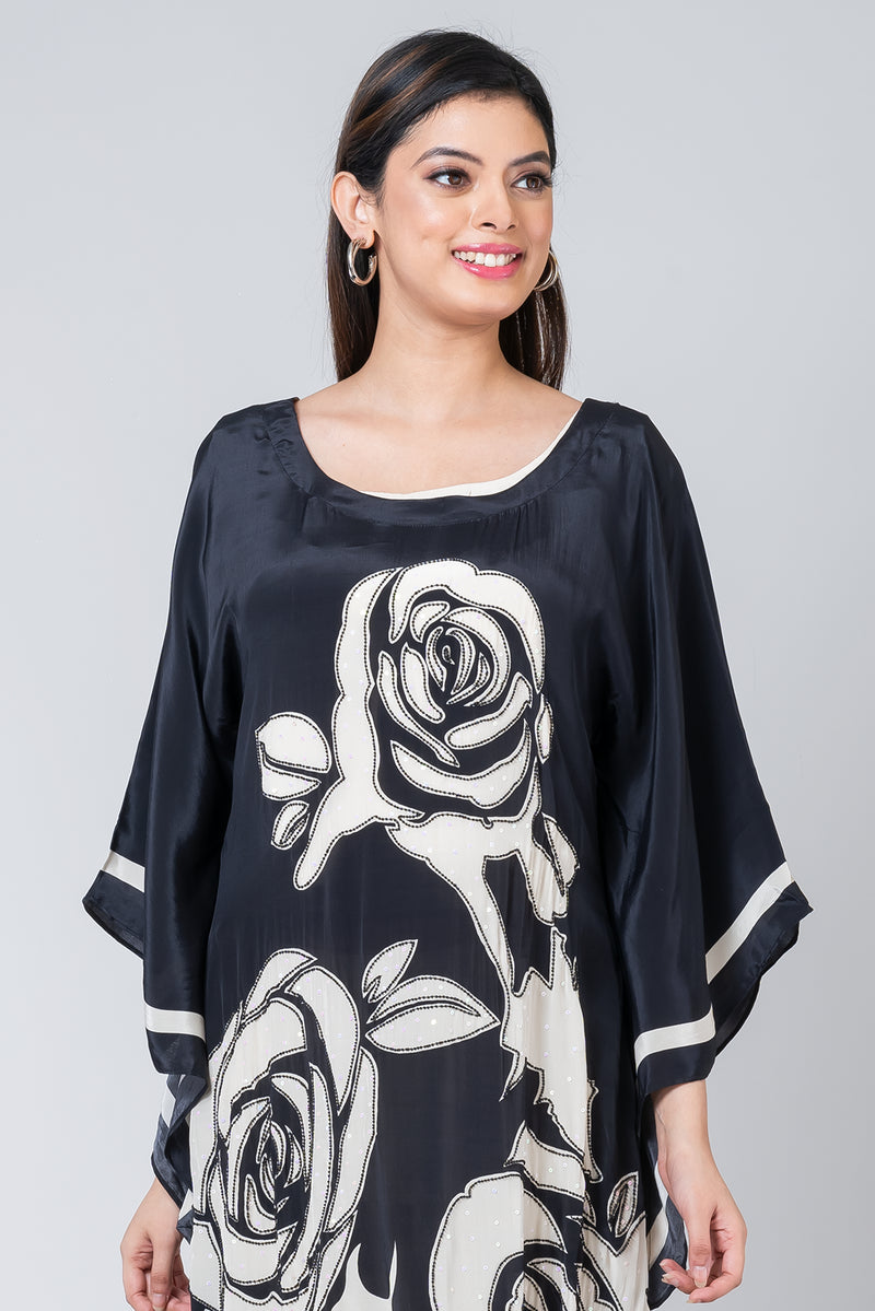 Baccara (Black Floral Kurta Set with Inner)