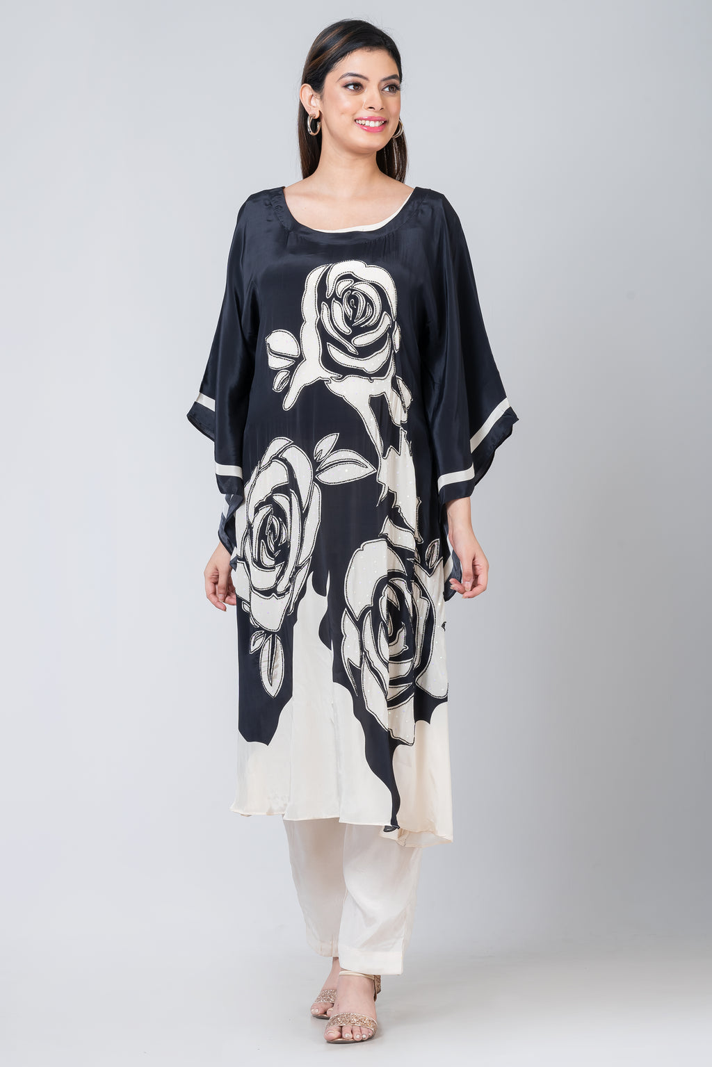 Baccara (Black Floral Kurta Set with Inner)