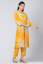 Sajde (Floral Kurta Set)