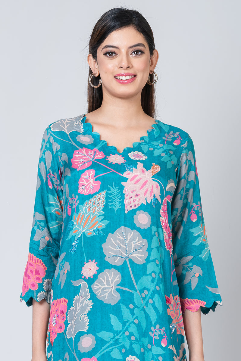 Corolla (Muslin Silk Kurta Set)