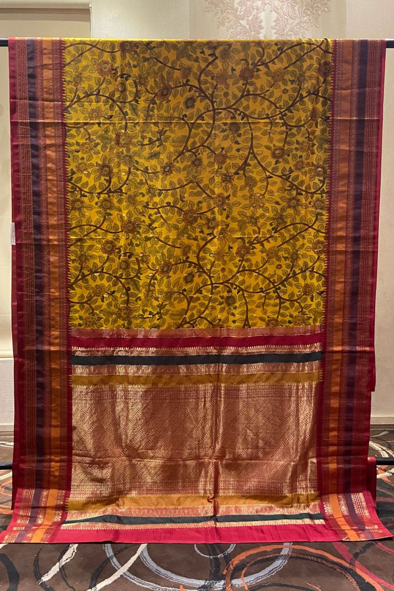 Printed Silk Saree With Woven Pallu